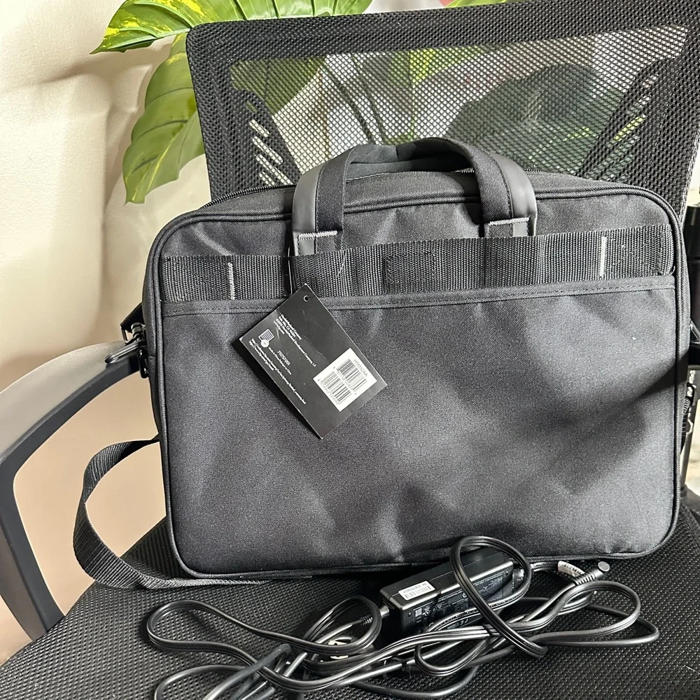 Black Laptop Bag with charger hp